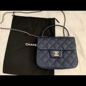 CHANEL Caviar Quilted Small Urban Companion Flap Navy